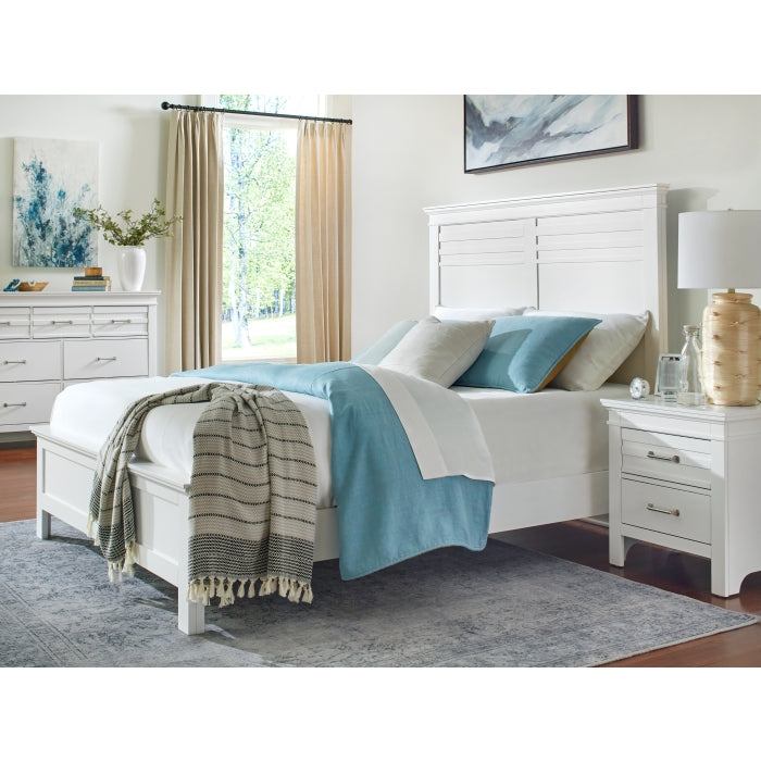 Blair Farm Queen Bed WHITE