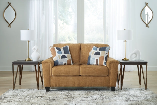 Erinslane Loveseat HONEY