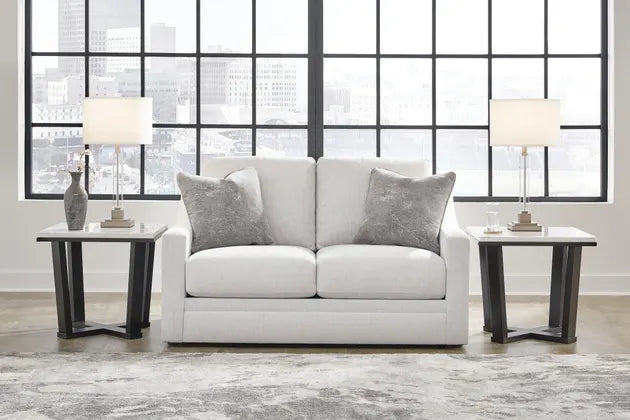 Maitelynn Loveseat CHALK
